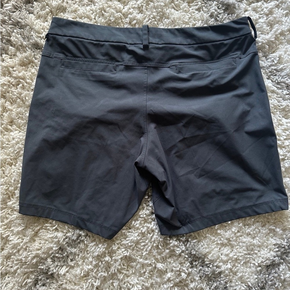 Lululemon The Works Short *Warpstreme 11" Melanite - Picture 2 of 3